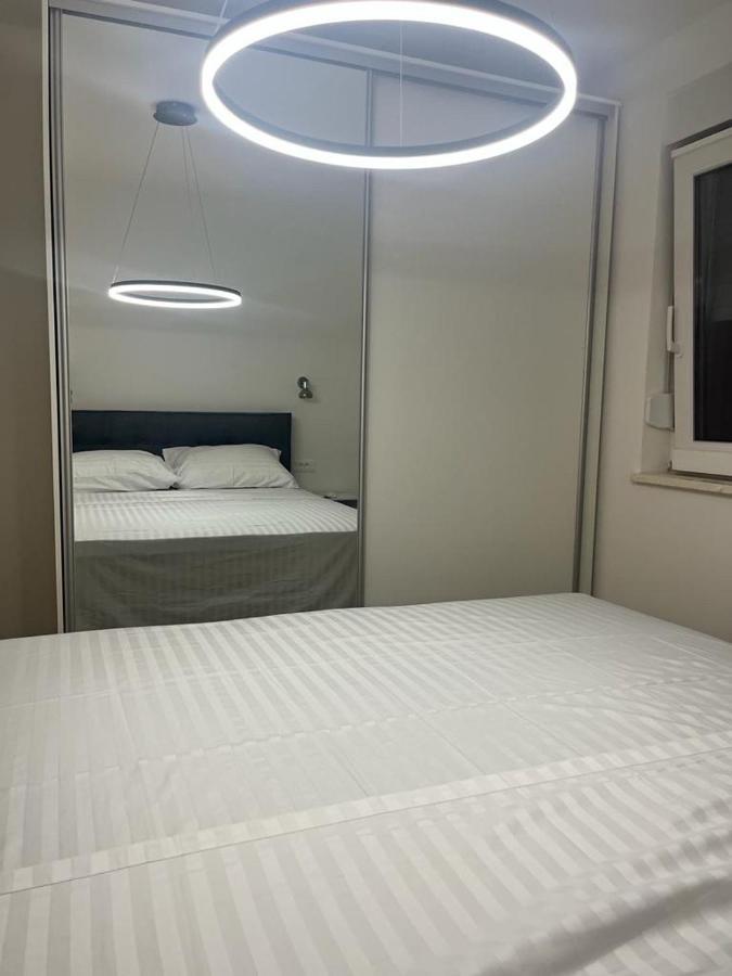Olive Oasis Penthouse With Jacuzzi Lägenhet Zadar Exteriör bild